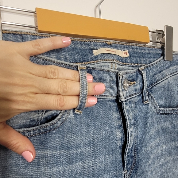 Levi Strauss & CO Blue Jeans 711 Skinny Cotton Blend Pockets Ripped Knee Size 29 - Picture 8 of 12